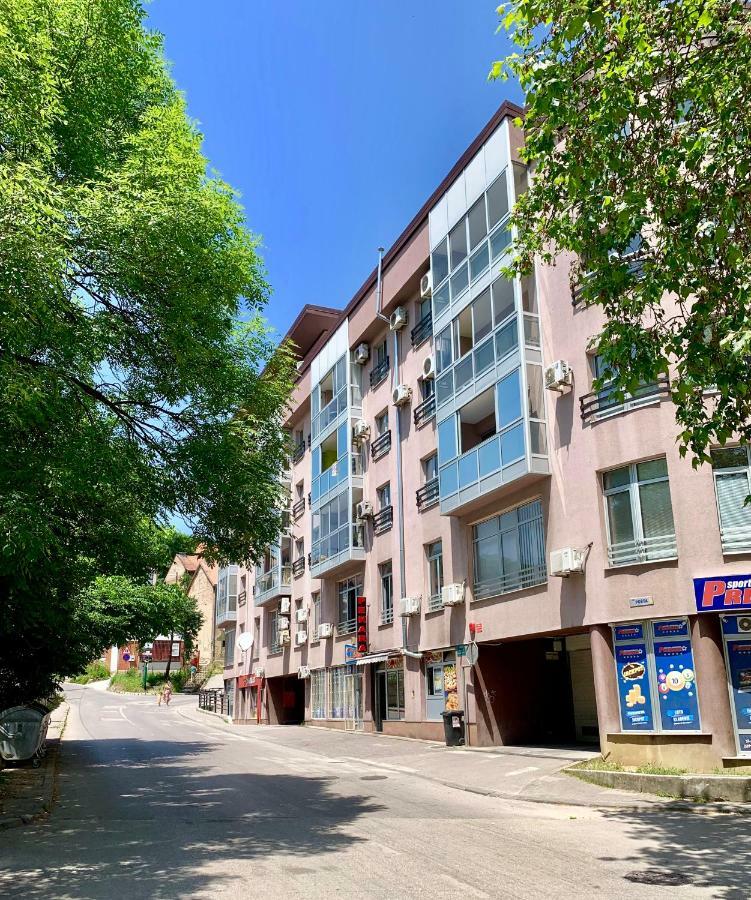 Apartment Onyx Free Garage Parking Sarajevo Exterior photo